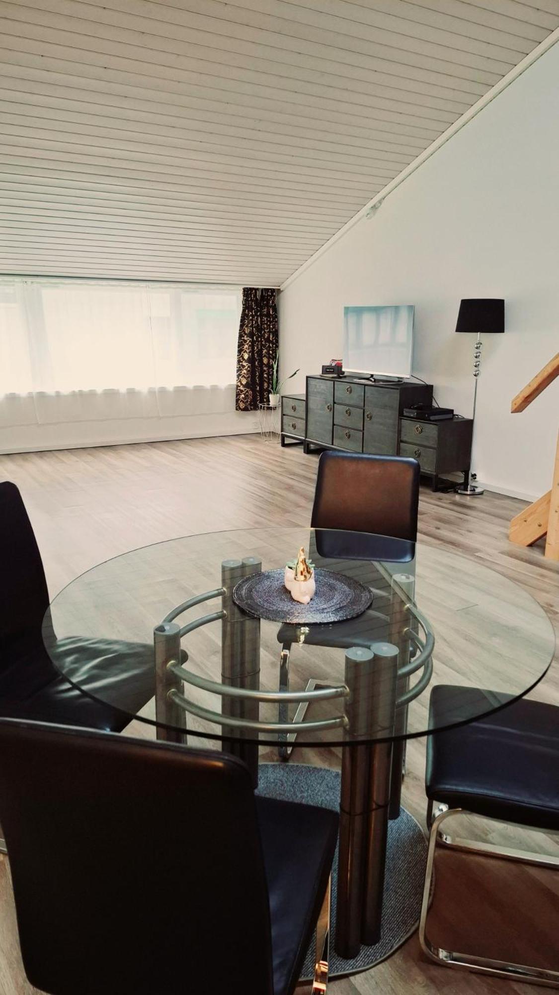 Muota River Loft & Muota Industry Apartment Near Stoos Muotathal Esterno foto